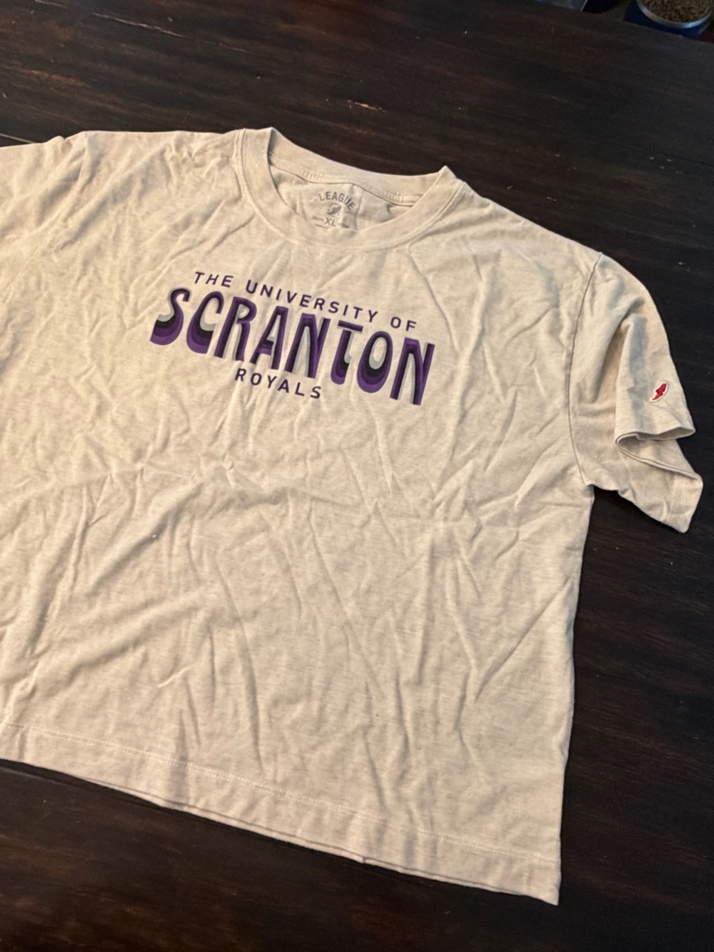 League Cream crop Tee with Purple University of Scranton Royals size XL